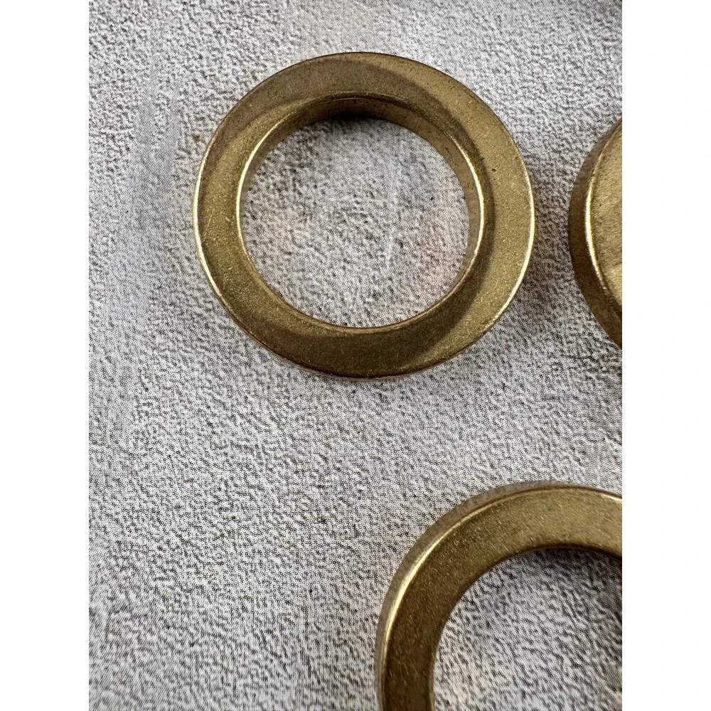 Unbranded vintage tic